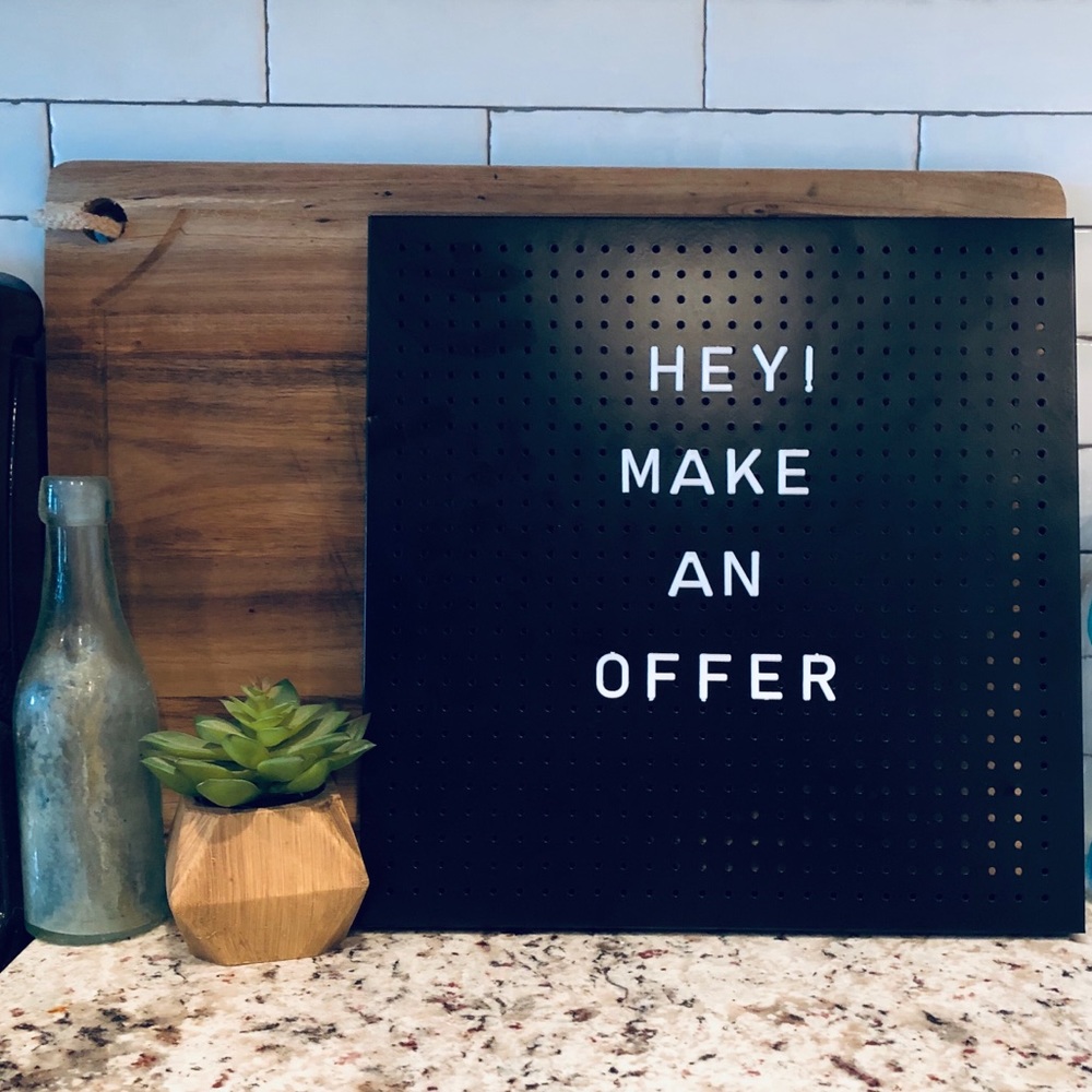 All reasonable offers accepted! 🎉✨